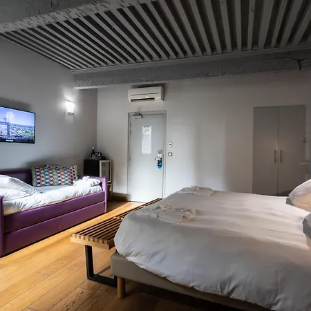 Boutique Hotel Entraigues-3
